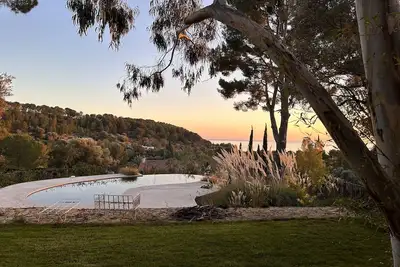 Image de Villa vue mer au calme Ă 10 min des plages. Prox calanques Cassis et Marseille.