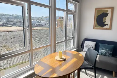 Image de 1 Sunnyside - an apartment that sleeps 4 guests in 2 bedrooms