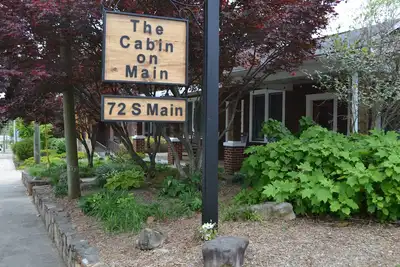 The Cabin on Main. Fully furnished home on Main St in downtown Jasper.