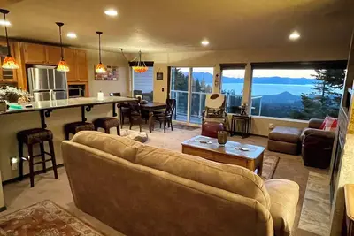 Image de Stunning Tahoe View Condo - A Haven Near Heavenly!