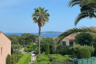 Image de Apartment for rent in Sainte Maxime overlooking the bay of St. Tropez!