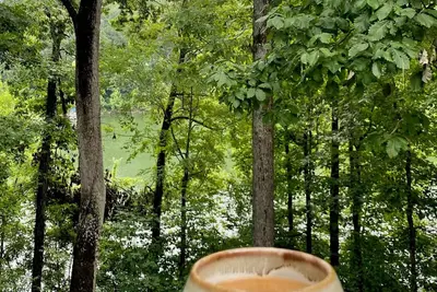 Image de Cozy Waterfront Lake Home on Nolin Lake & Close to Mammoth Cave