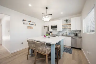 Image de grover beachhouse with minutes walk to beach and restaurants. Str#0195