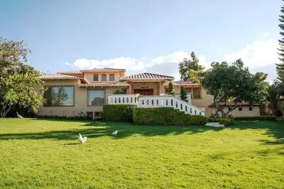Image de Colonial Country House | Gym Jacuzzi Pool Wifi