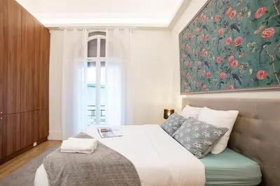 Image de Élégante maison haussmannienne - Champs Élysées, Paris