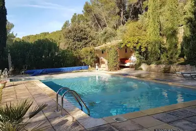 Image de Maison de charme de 200m2 à 3 km d’Aix en Provence au calme