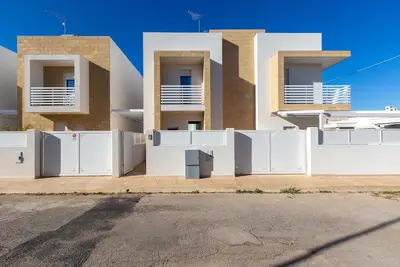 Image de Bina House by BarbarHouse