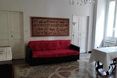 Image de Big apartment near the railway station and near the beaches
