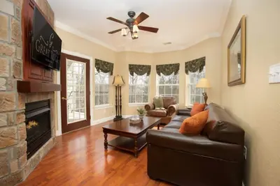 Downtown 1br Condo in Great Rock Resort