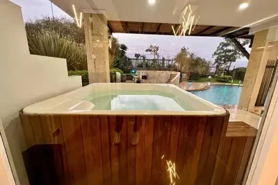 Image de The Luxury Ambience 8 bedroom Mansion