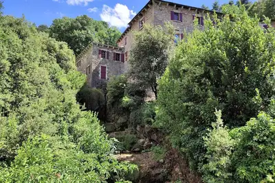 Image de AquaTerraSilva : Gîte Tilleul au bord du Chassezac