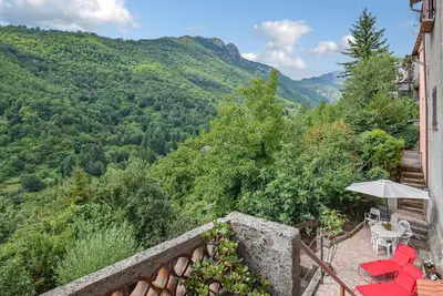 Image de Belle maison à Limano avec cuisine