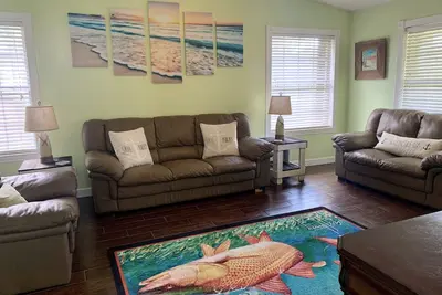 Image de Coastal Simplicity- Located in Eastpoint just minutes to Sgi & Apalachicola