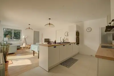 Image de Jolie Maison Rénovée à l'Aiguillon, Arcachon