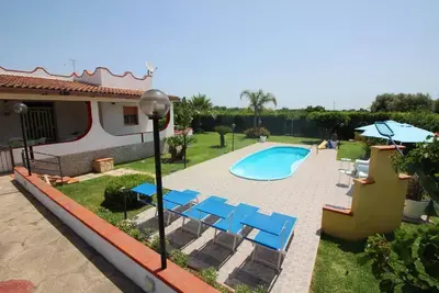 Image de Villa à Syracuse avec piscine privée