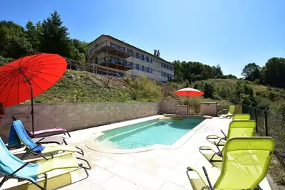 Image de Appartement à Cuzy avec piscine chauffée