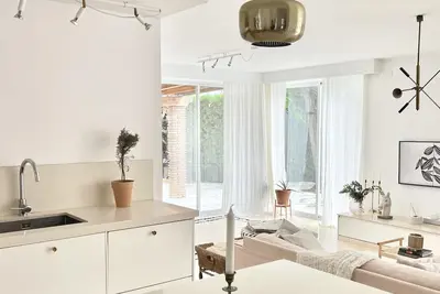 Image de Modern 4 Bedroom Townhouse w Private Pool and gym