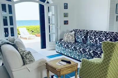 Image de Sweet Dreams Villanova Gorgeous views Beach close by Walk to restaurants\/bars