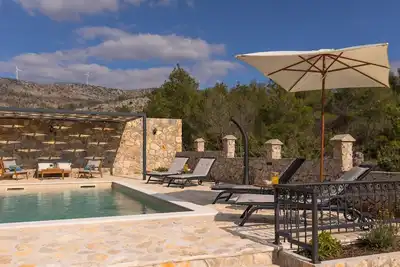 Image de Maison de vacances Sibenik pour 1 - 8 personnes avec 3 chambres à coucher - Maison de vacances