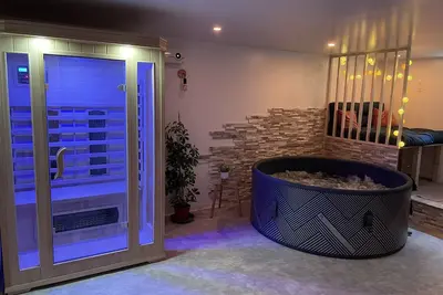 Image de Belle maison avec Spa et Sauna privatif + Salle Cinéma