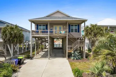 Image de Del Boca Vista Salty Carolina Vibes