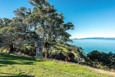 Luxury Cottages on Private Coastal Estate, Hot Tub, Fire Pit, Beach Access