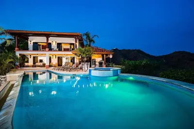 Image de Oceanview Escape | Infinity Pool & Hot Tub