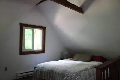 Image de Woodland Retreat in the Poconos\n