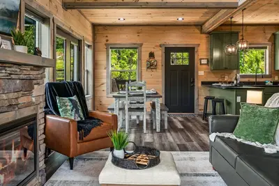 Image de Bigfoots Mountain View! ! ! ! Sensational Furnishings A+view