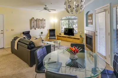 Image de Energizing Scottsdale Vacation Rental!