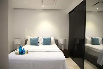 Image de luxury Two Bedroom Private Home\/ your ideal way to vacation