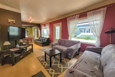 Image de HĂ´tel Ă la maison - Maison du Village et Ski!