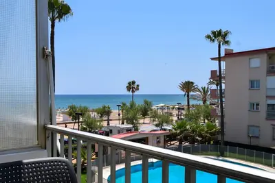 Image de Ref: 278  Beach apartment with pool and parking