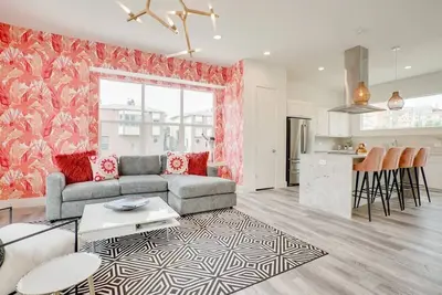 Image de A Gilbert · Driem House |Chic | Highland Park Adjacent