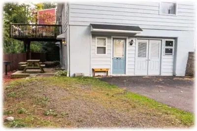 Image de 2 Bedroom Railroad layout