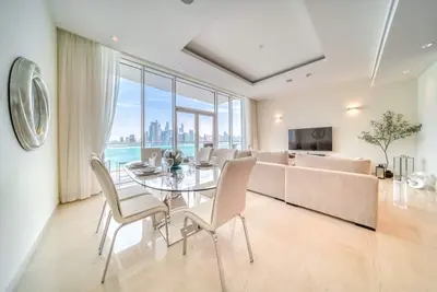 Image de Lush Sea View Living w/ Private Beach at the Palm