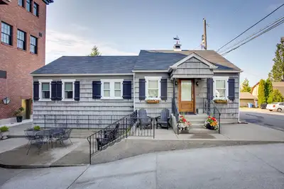 Image de Retro-Style Home in Ruston: Walkable Location!