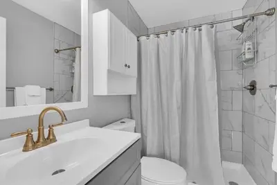 Image de Cozy Chic Townhome Walking Distance to Hopkins
