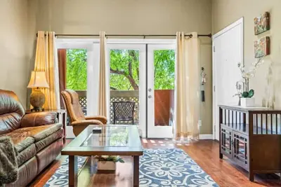 Image de Charming 2br Retreat in Prime Scottsdale Location