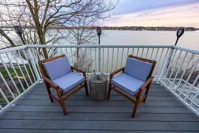 Image de River Front Landing. Amazing Views. Made for You!