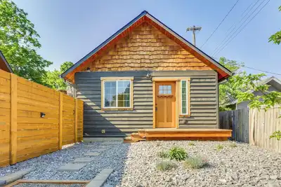 Image de Cozy Coeur d'Alene Studio, Walk to Downtown & Lake