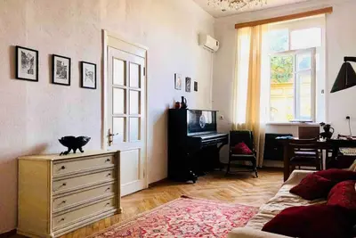 Image de Impeccable 2-Bed Apartment in Central Tbilisi