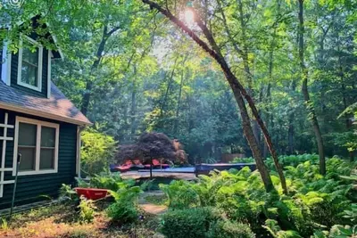 Image de Oasis In The Woods With Heated Pool