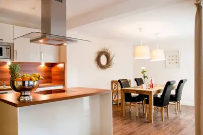 Image de \"Experience a dream vacation at the 5-star DĂĽnenhaus Klabautermann! \"
