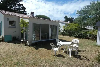 Image de Maison 5 pers Ă Notre-Dame-de-Monts, Ă 150m des plages, avec jardin et parking