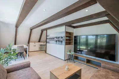 Image de Detached roof-only house (type 8)