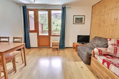 Image de Appartement 2 Pièces à La Tania, Résidence Le Grand Bois, Skis aux Pieds, 4 Pers, Balcon Ouest