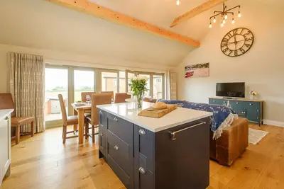 Image de Alde Bay Farm - Lobster Pot - sleeps 6 guests in 3 bedrooms