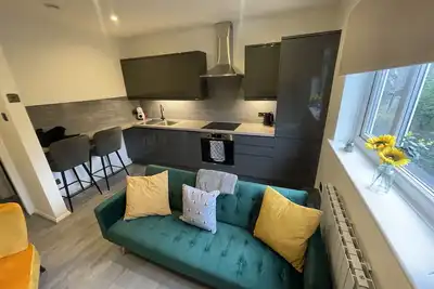 Image de Modern Cosy Flat Near City Centre. Double Bed & Parking. Quiet Residential Mews