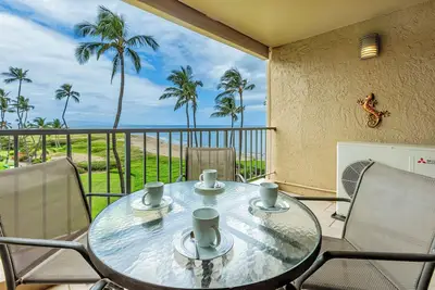 Image de Menehune Shores #423 – Stunning Ocean Views and Relaxation Awaits